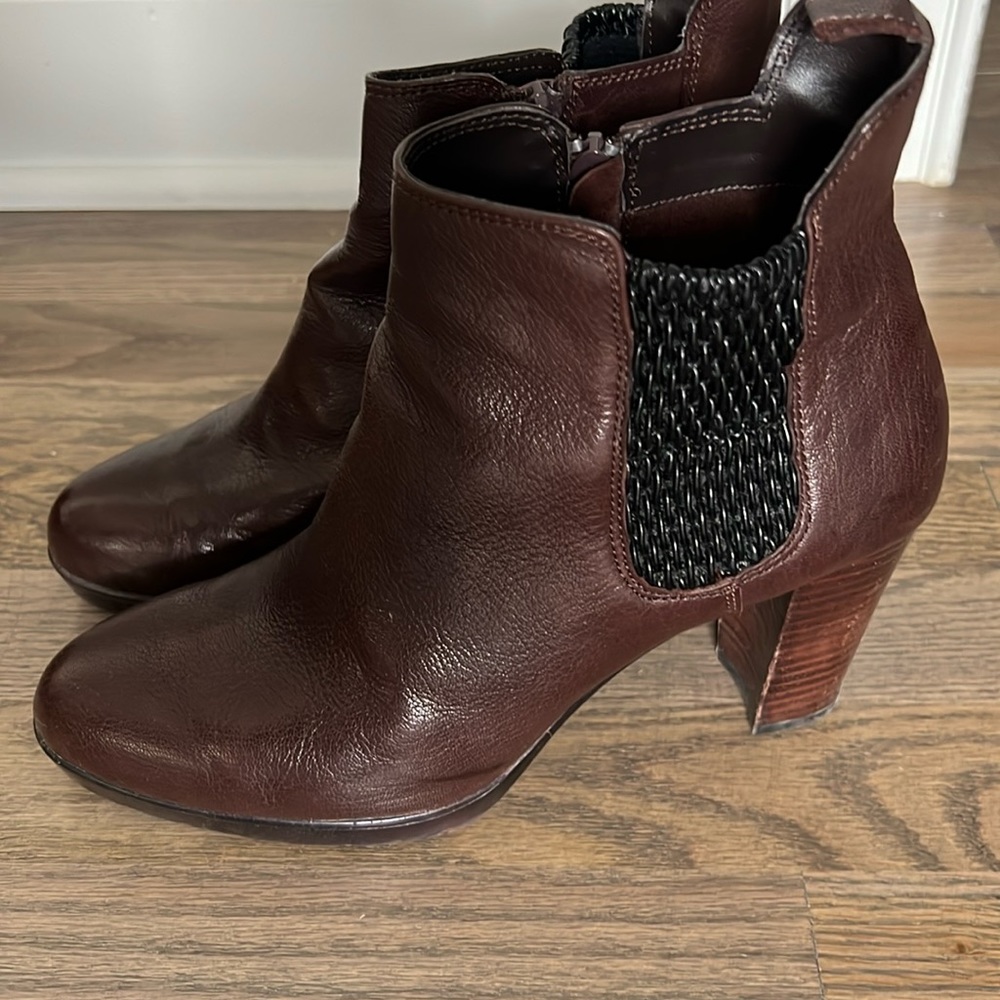Bella Vita Ankle Boots